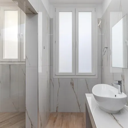 Bauhaus By Halu! * Szaloniki